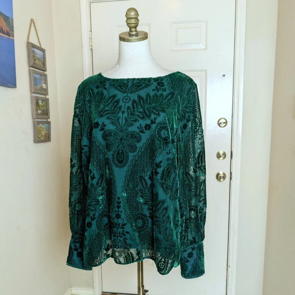 Soft Surroundings Emerald Green Burnout Velvet Blouse Size L Floral Poet Sleeve - Picture 3 of 8